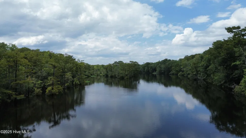 250 Long Bluff Road Currie, NC 28435