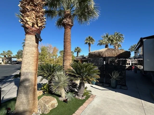8175 Arville Street #404 Las Vegas, NV 89139