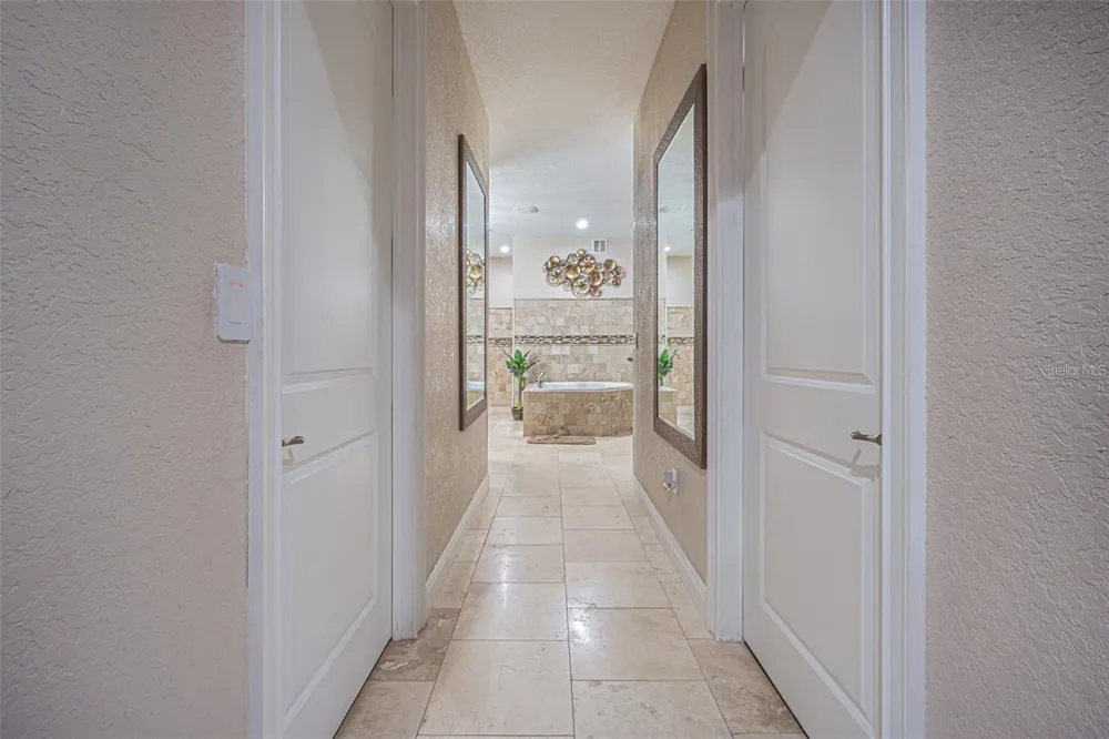 13102 DONE GROVEN DRIVE Dover, FL 33527