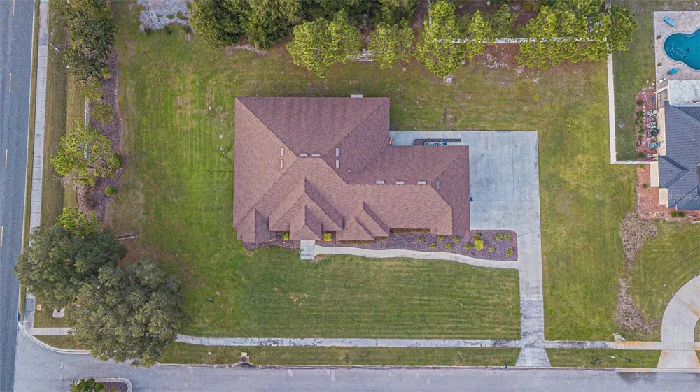 13102 DONE GROVEN DRIVE Dover, FL 33527