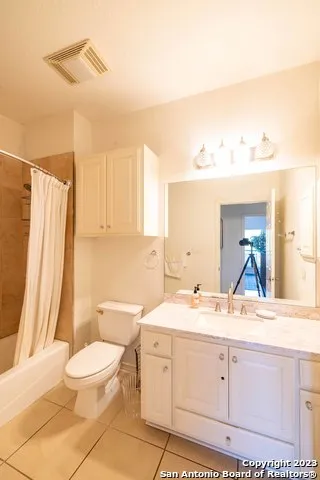 20 Tapatio Dr E Unit 106 Boerne, TX 78006