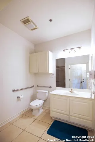 20 Tapatio Dr E Unit 106 Boerne, TX 78006
