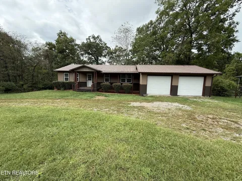 822 Allardt Hwy