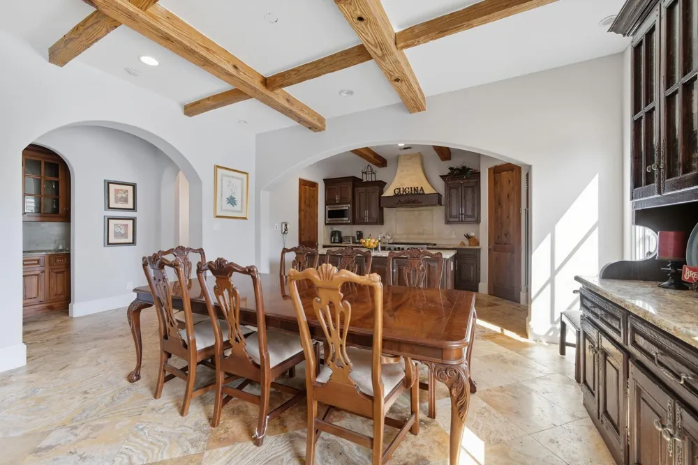2370 Bolsover Street Houston, TX 77005
