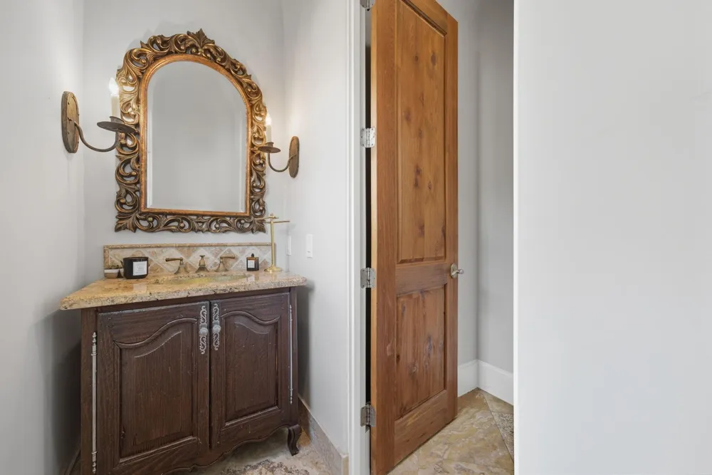 2370 Bolsover Street Houston, TX 77005