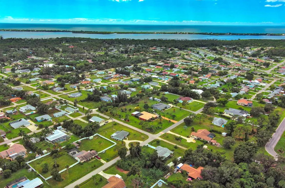 GILLESPIE STREET Englewood, FL 34223