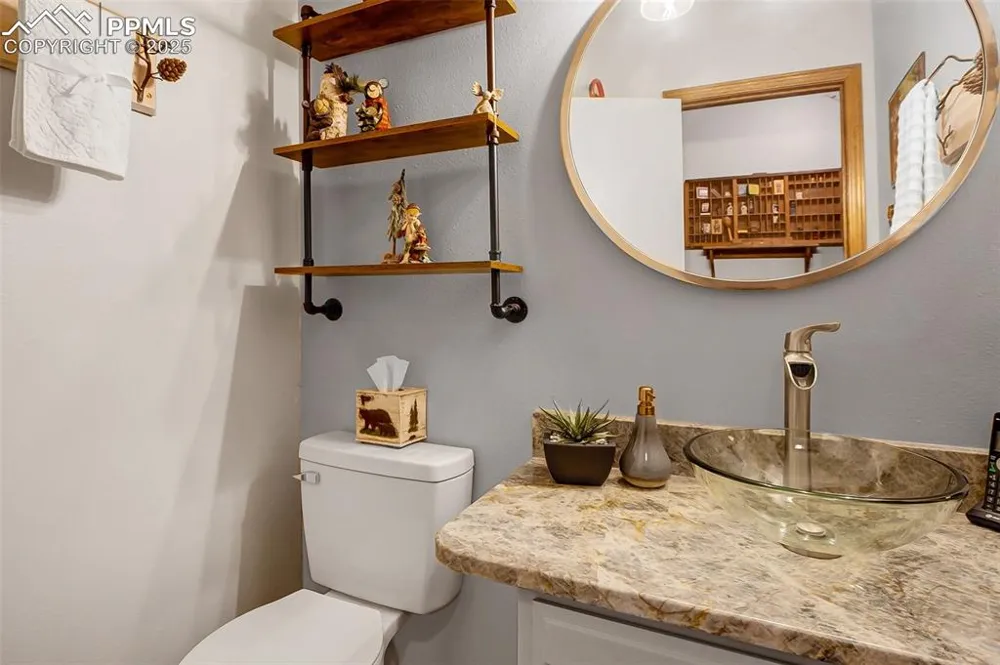 560 Manor Court #A Woodland Park, CO 80863