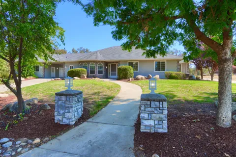 41345 Singing Hills Circle