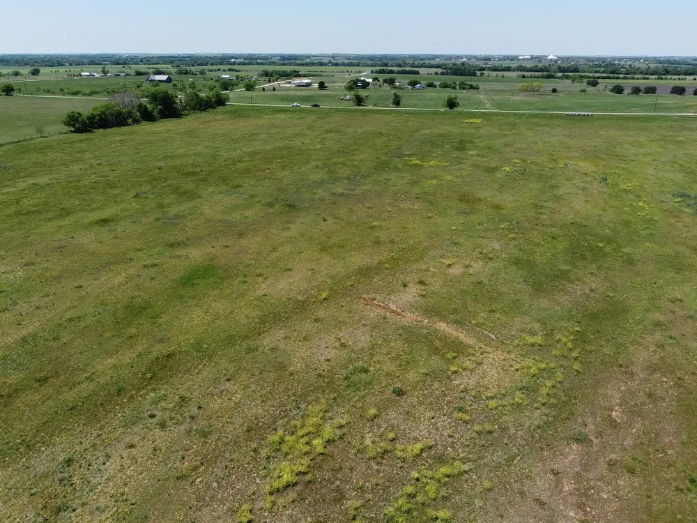 2 County Road 440 Thorndale, TX 76577