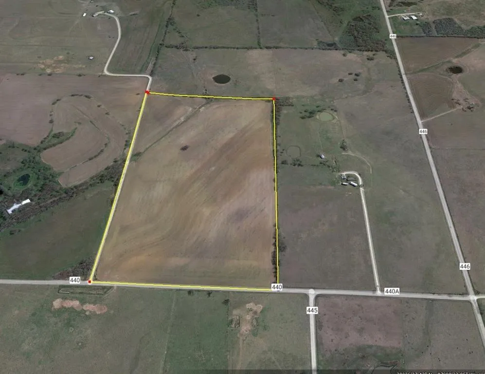 2 County Road 440 Thorndale, TX 76577