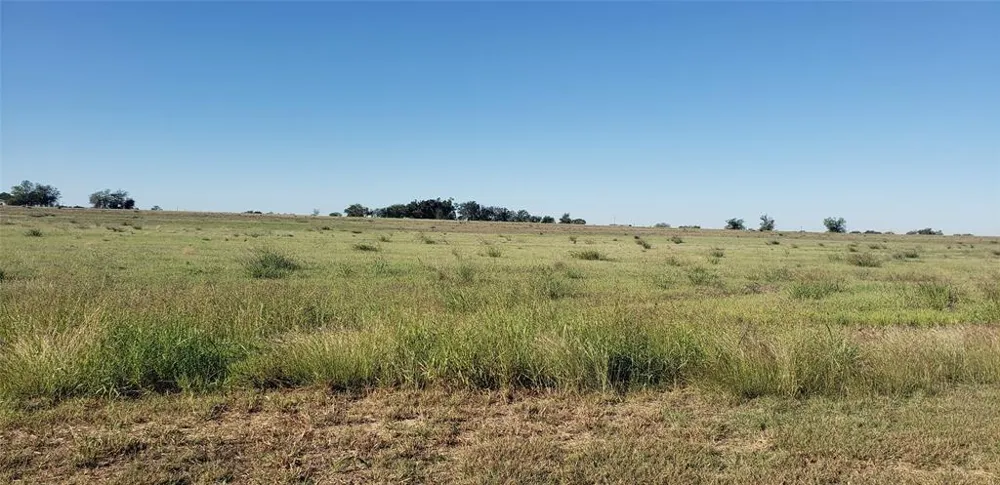 2 County Road 440 Thorndale, TX 76577