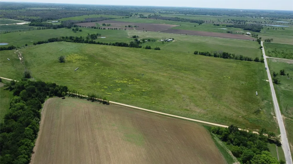 2 County Road 440 Thorndale, TX 76577