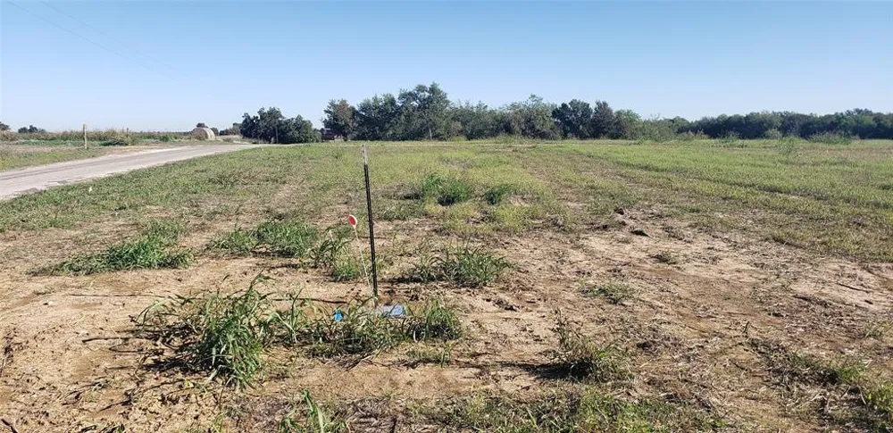 2 County Road 440 Thorndale, TX 76577