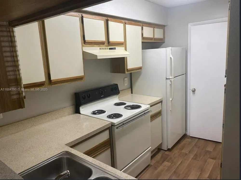 224 Afton SQ #224 Other City - In The State Of Florida, FL 32714
