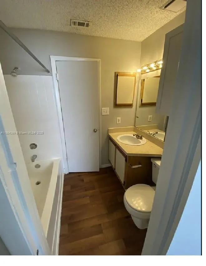 224 Afton SQ #224 Other City - In The State Of Florida, FL 32714