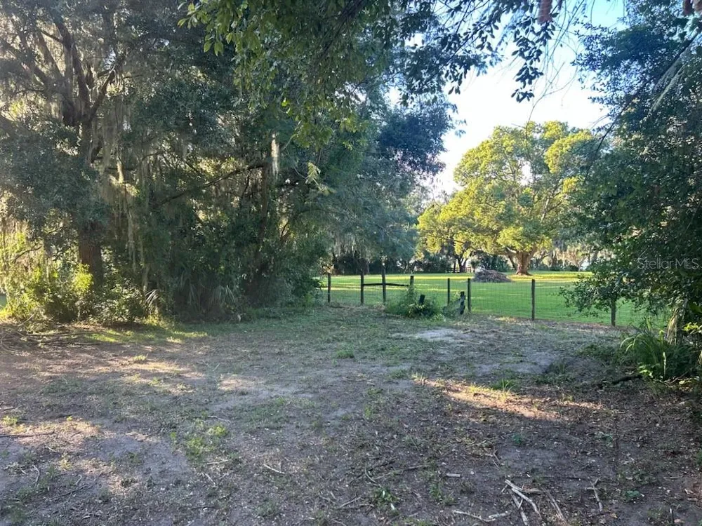 15365 SE 140TH AVENUE ROAD Weirsdale, FL 32195