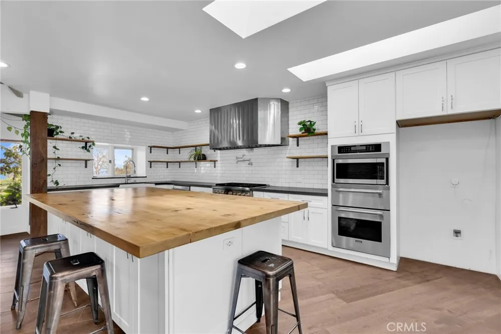 1133 Granvia Altamira Palos Verdes Estates, CA 90274