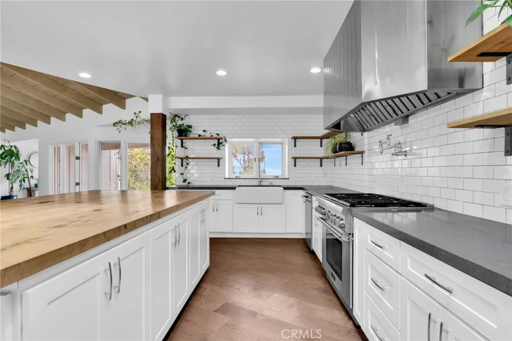 1133 Granvia Altamira Palos Verdes Estates, CA 90274