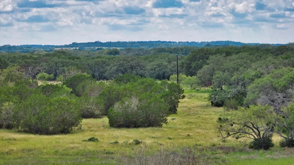 2 Summer Hill Lane Johnson City, TX 78636