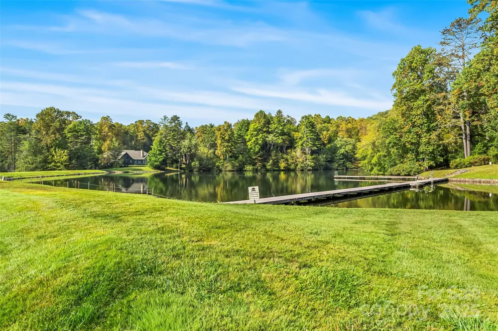 L12R Trailside Court Brevard, NC 28712