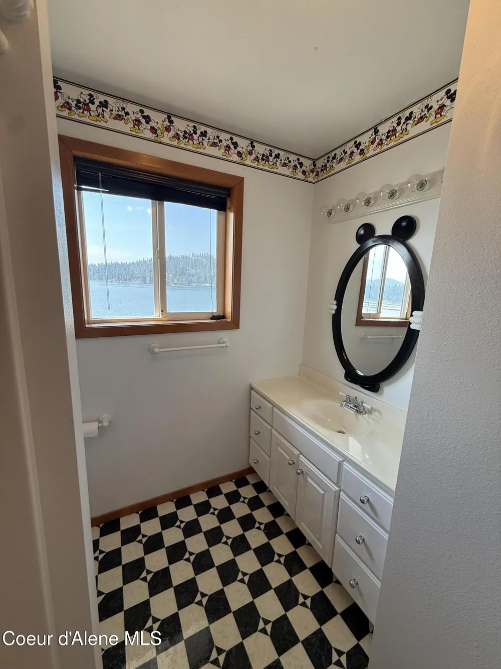 289 Swan Shores Sagle, ID 83860