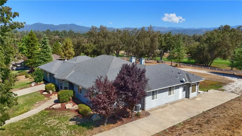 41345 Singing Hills Circle Ahwahnee, CA 93601