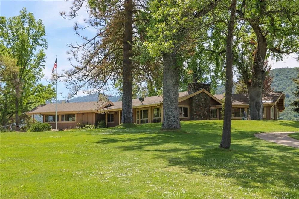 41345 Singing Hills Circle Ahwahnee, CA 93601