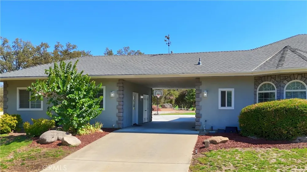 41345 Singing Hills Circle Ahwahnee, CA 93601