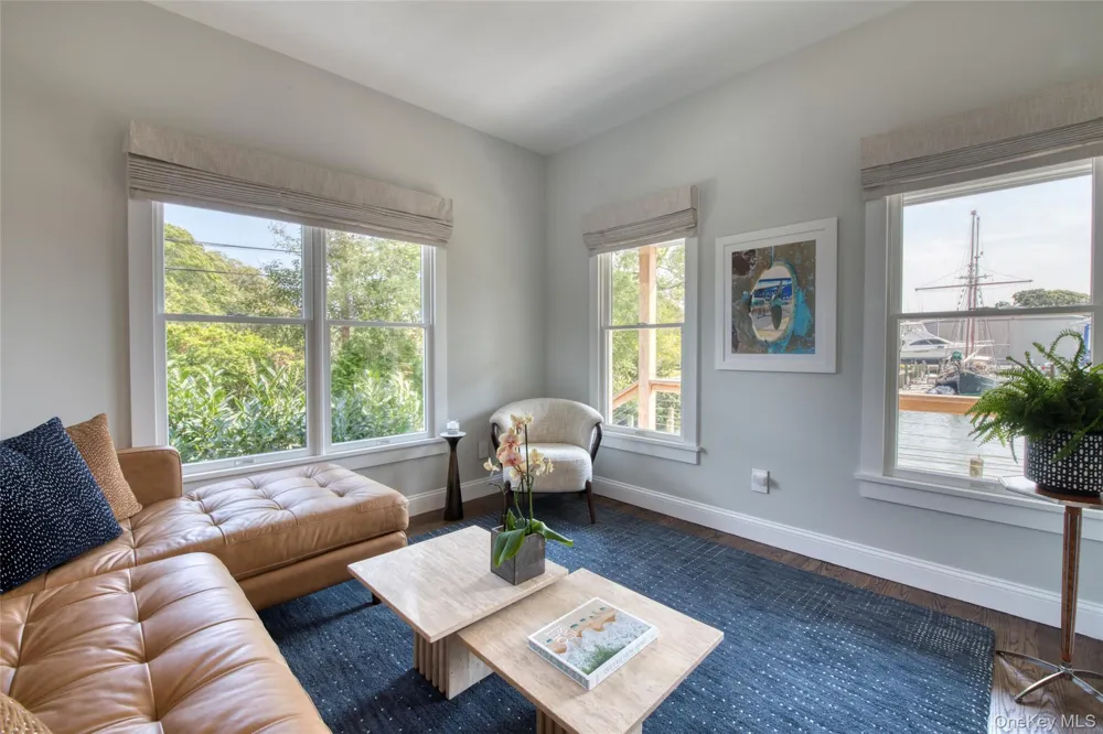 980 Manhanset Avenue Greenport, NY 11944