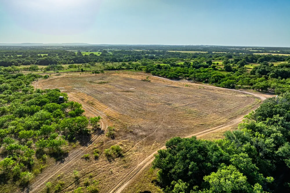 3021 Farm to Market 1689 Comanche, TX 76442