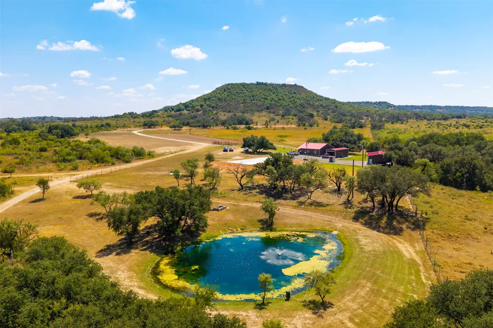 3021 Farm to Market 1689 Comanche, TX 76442