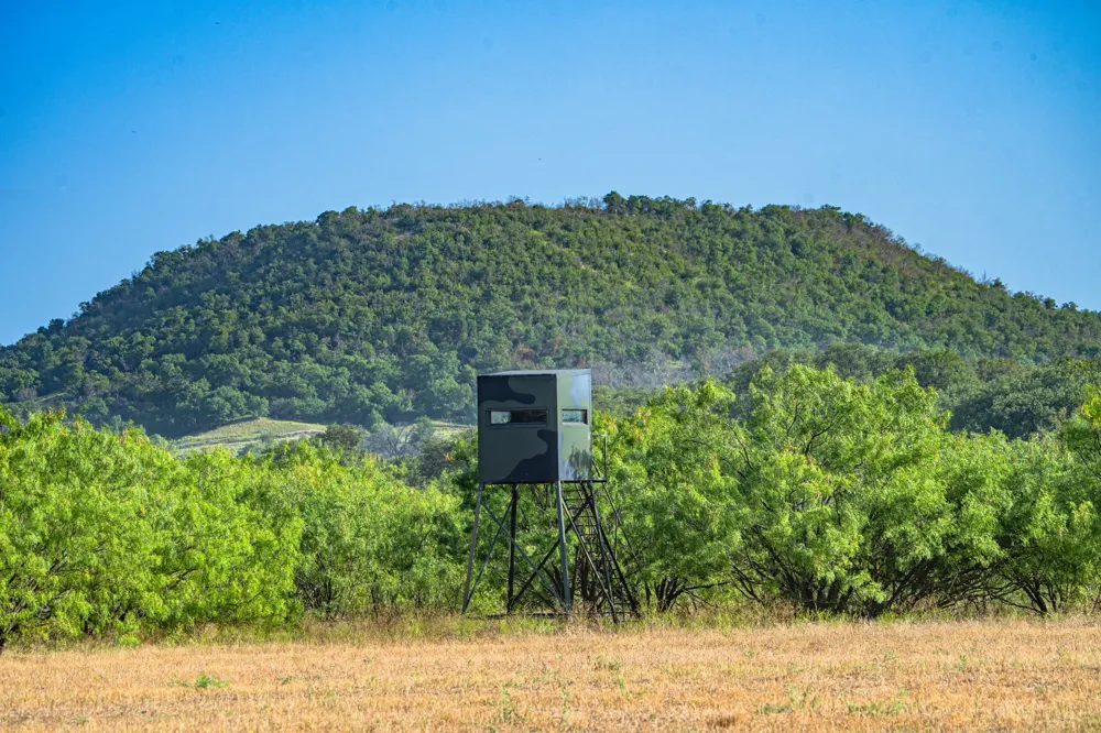 3021 Farm to Market 1689 Comanche, TX 76442
