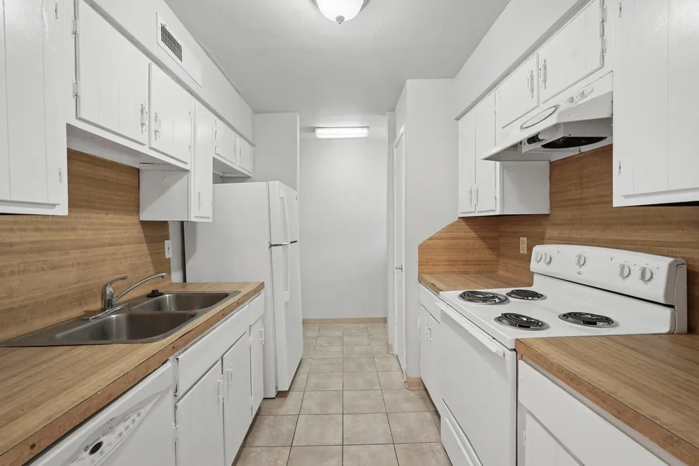 5667 Birchmont Drive #H Houston, TX 77091