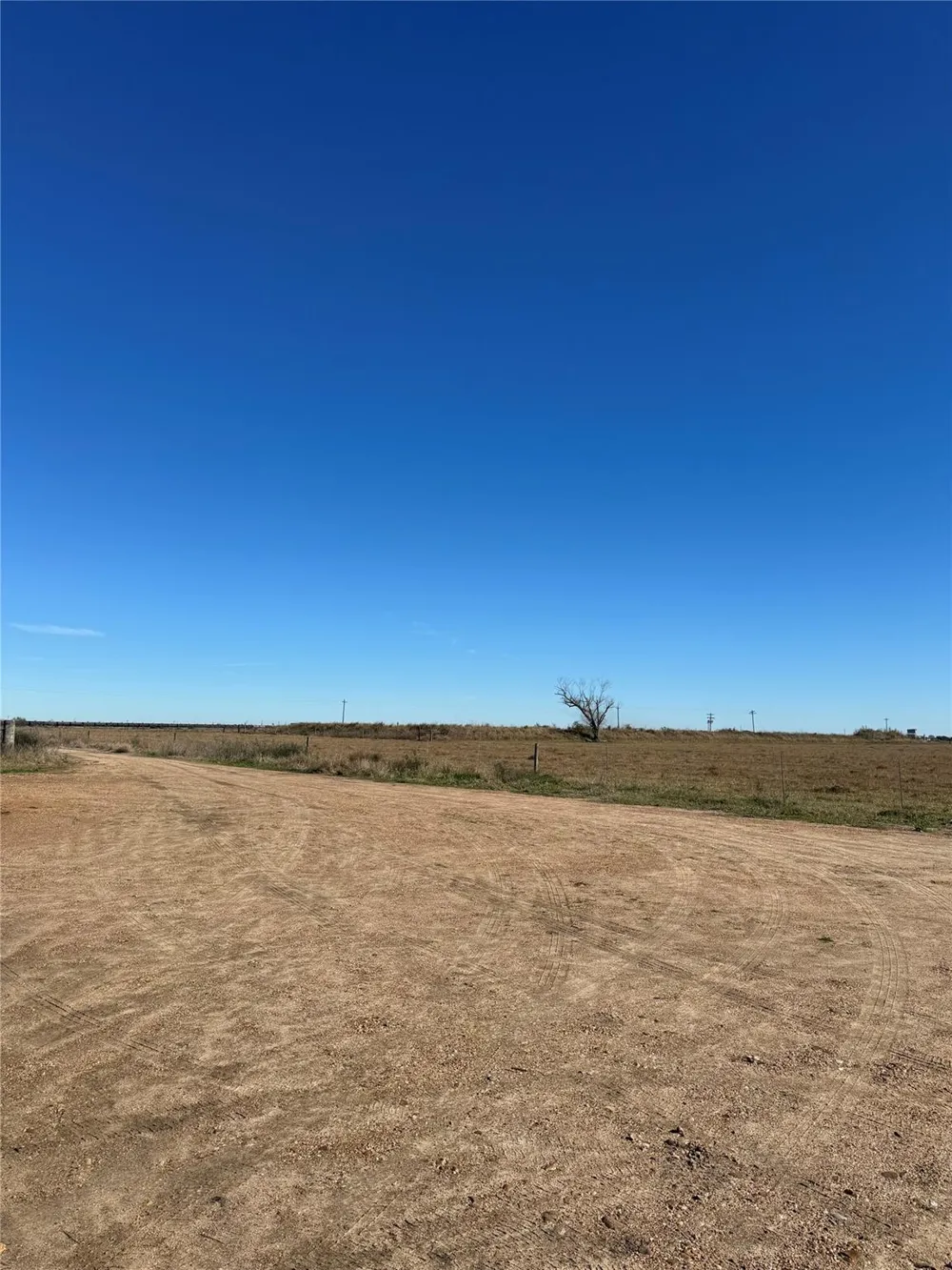 County Road 312 Louise, TX 77455
