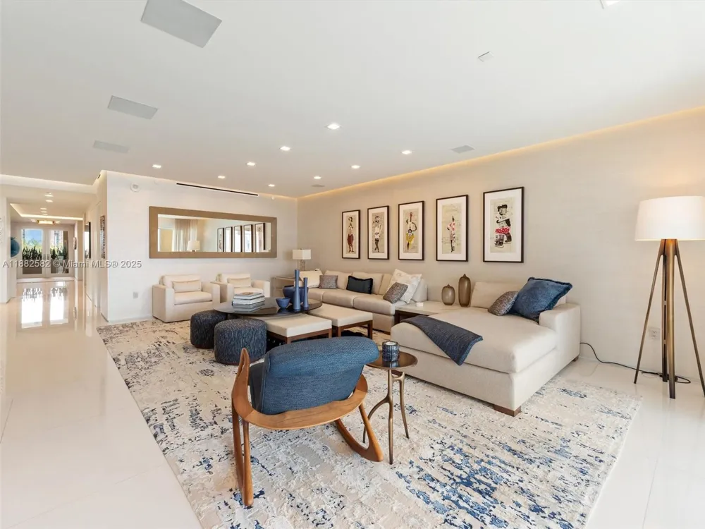 5053 Fisher Island Dr #5053 Miami Beach, FL 33109