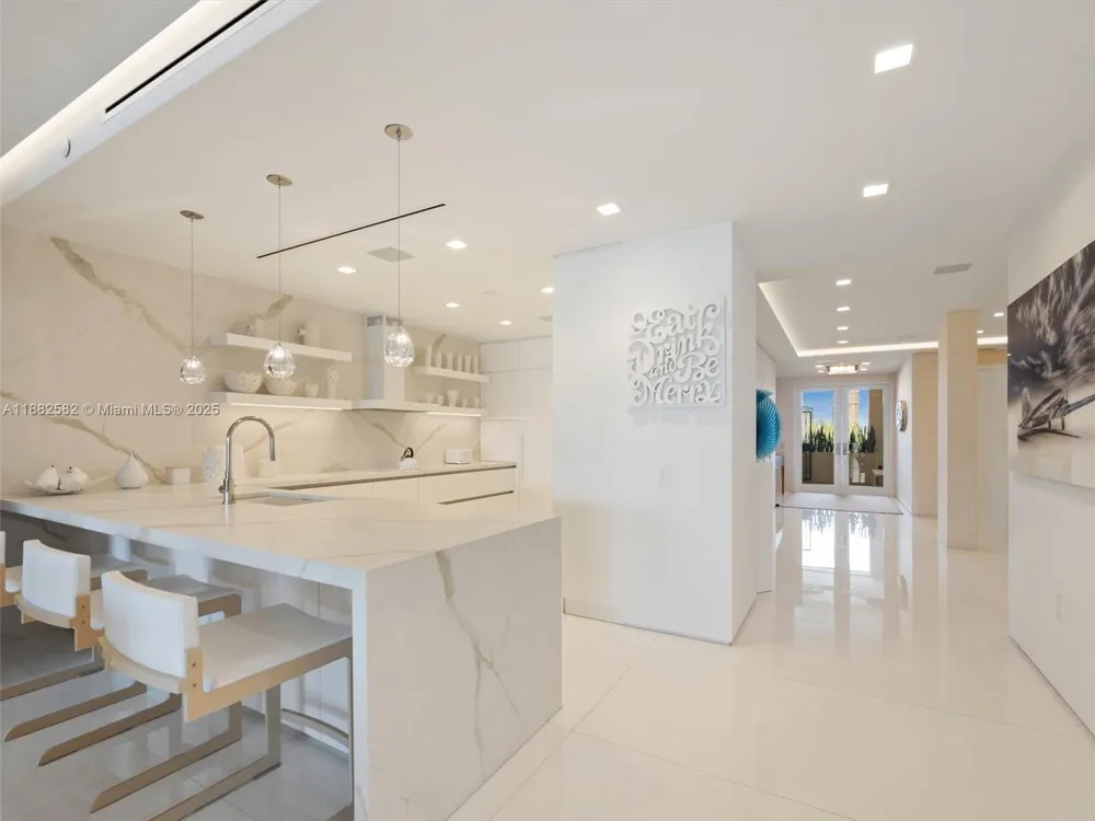 5053 Fisher Island Dr #5053 Miami Beach, FL 33109