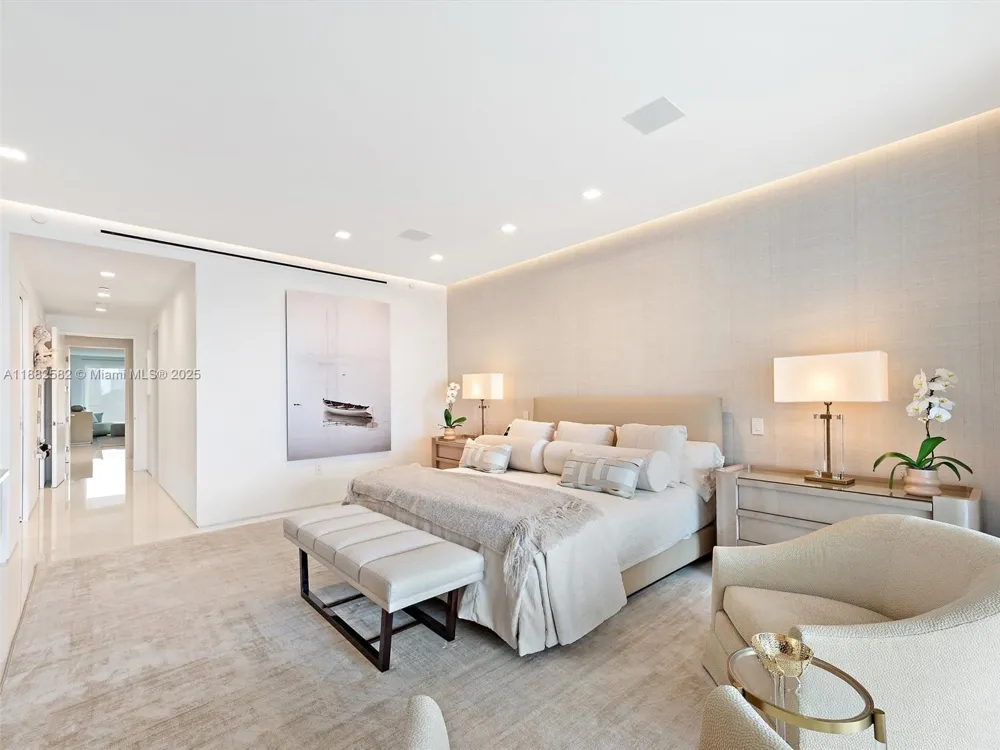 5053 Fisher Island Dr #5053 Miami Beach, FL 33109