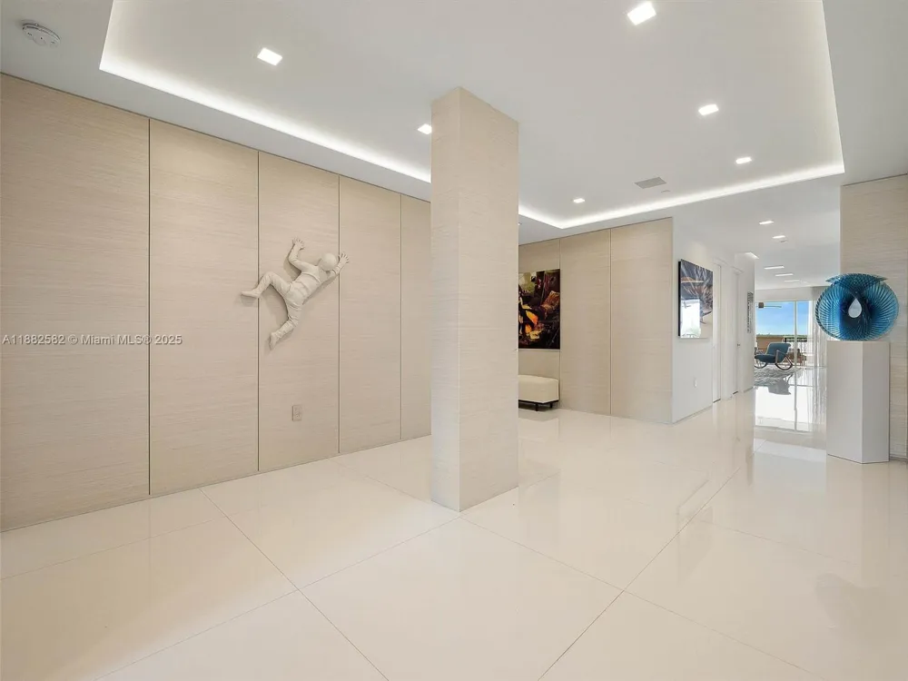 5053 Fisher Island Dr #5053 Miami Beach, FL 33109