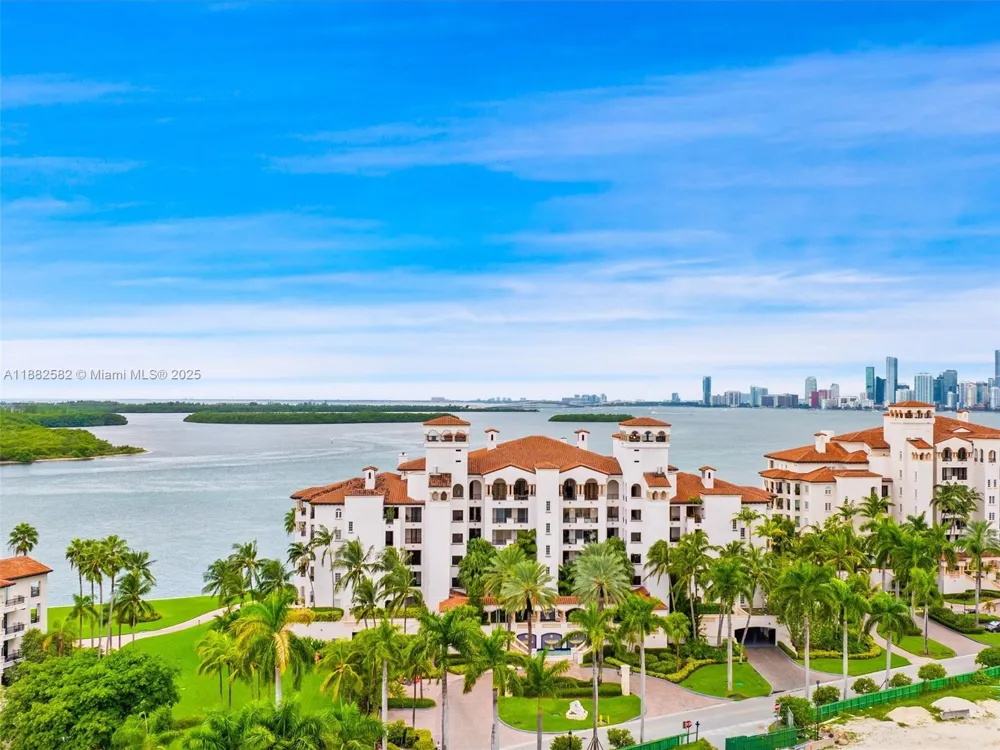 5053 Fisher Island Dr #5053 Miami Beach, FL 33109