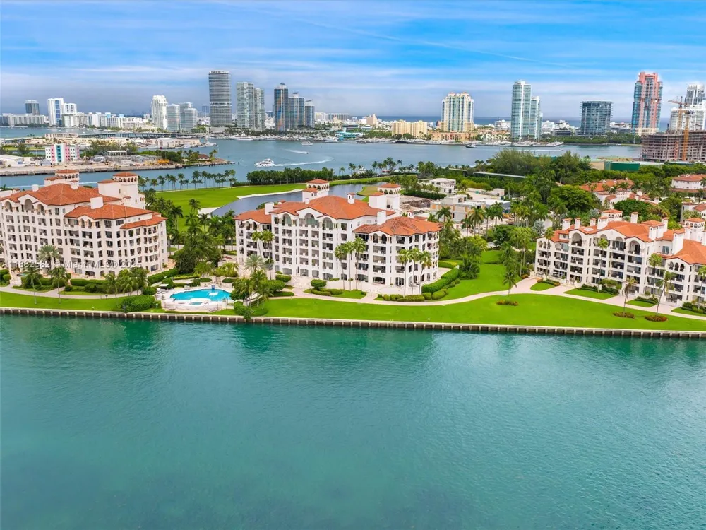 5053 Fisher Island Dr #5053 Miami Beach, FL 33109