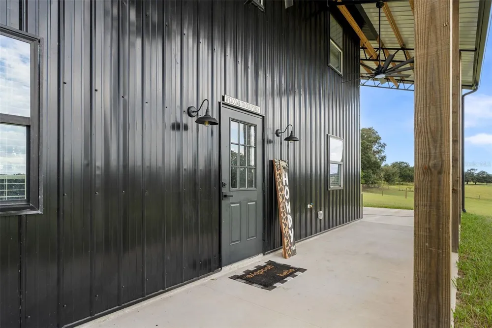 23220 NW 27TH ST Morriston, FL 32668