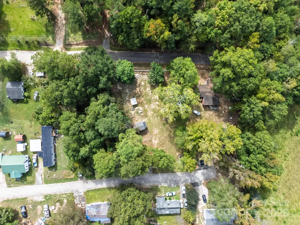 2218 Peachtree Avenue Great Falls, SC 29055