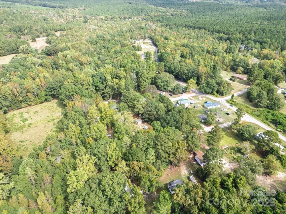 2218 Peachtree Avenue Great Falls, SC 29055