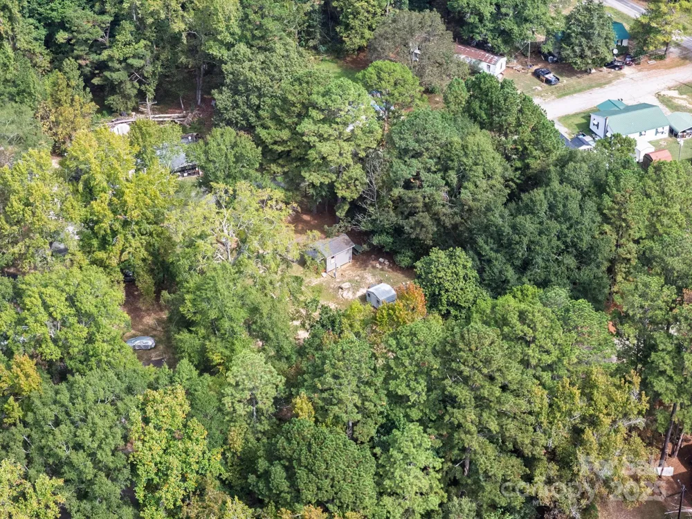 2218 Peachtree Avenue Great Falls, SC 29055