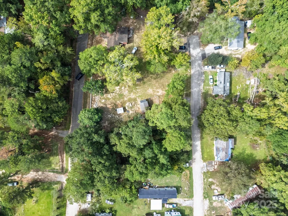 2218 Peachtree Avenue Great Falls, SC 29055