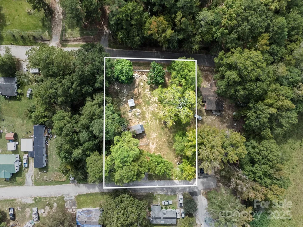 2218 Peachtree Avenue Great Falls, SC 29055