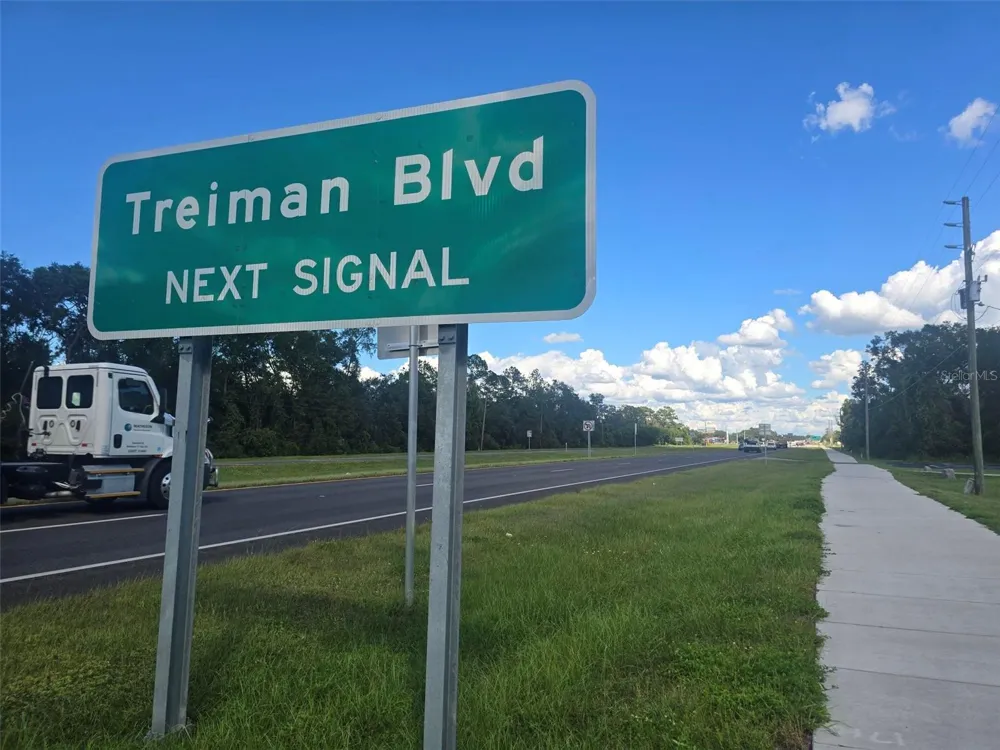 000 CORTEZ BOULEVARD Dade City, FL 33523
