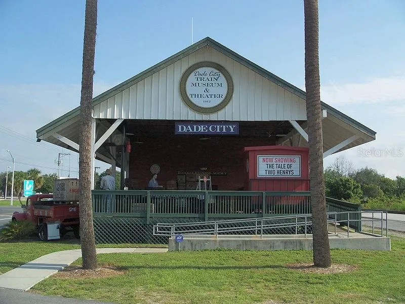 000 CORTEZ BOULEVARD Dade City, FL 33523