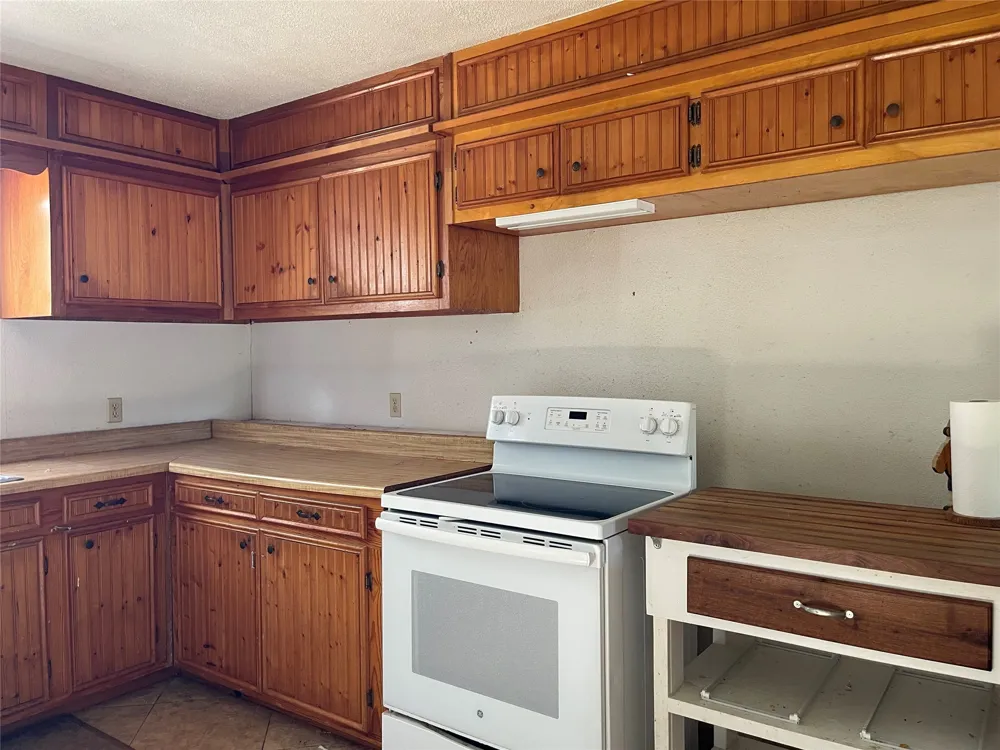 367 PR 5587A Jewett, TX 75846