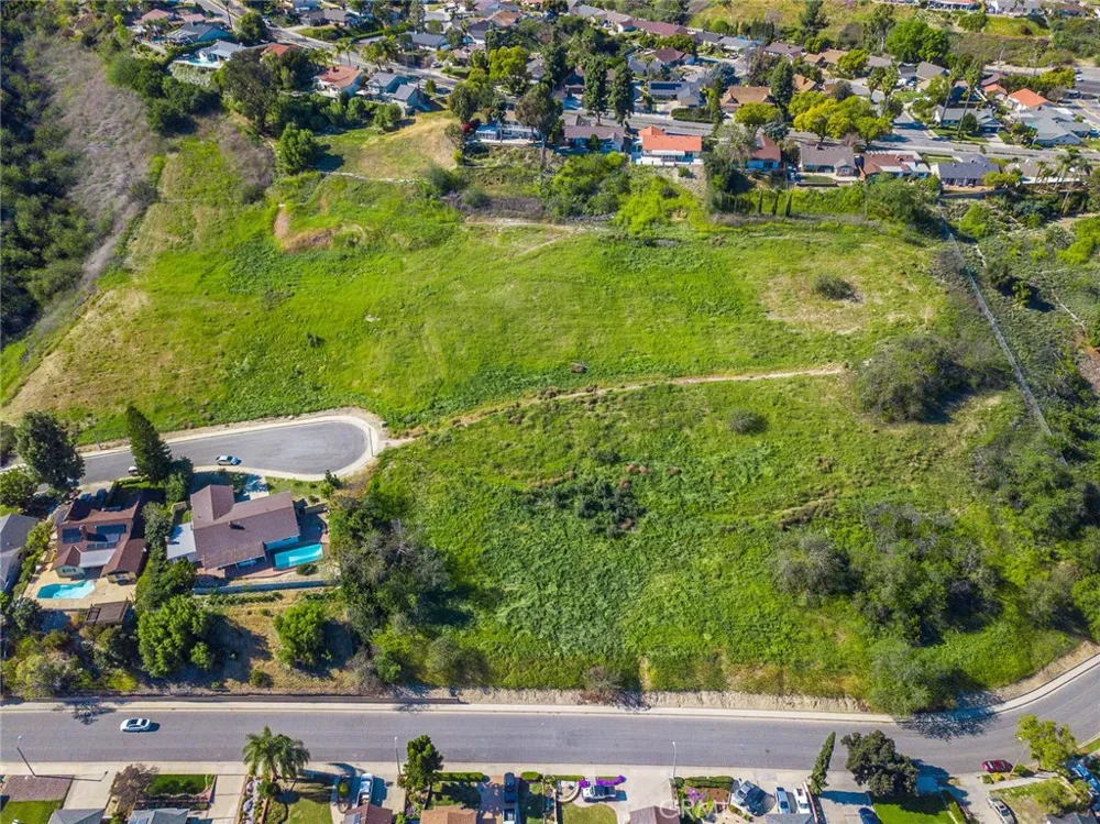 15 Camelback Drive Walnut, CA 91789